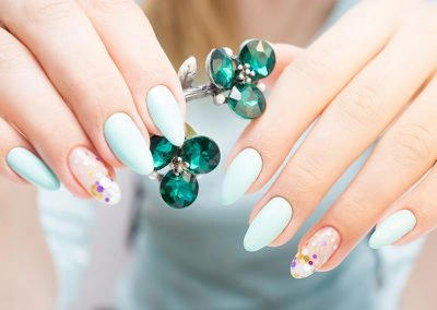 divine-nail-spa-alexandria
