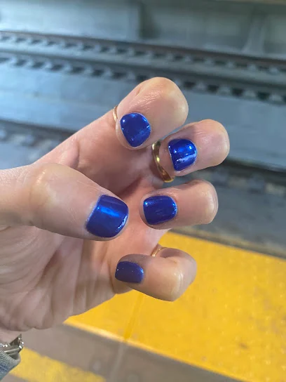 jersey-glam-nails