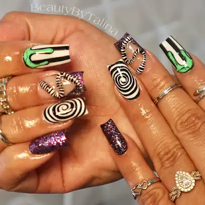 lavish-spa-nail-lounge