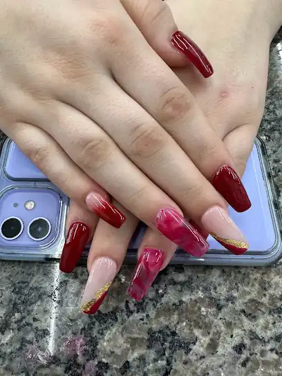 nail-world-bloomington