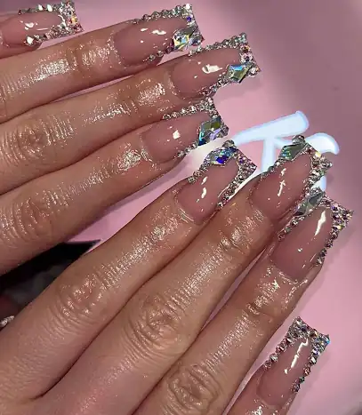 top-nails-llc